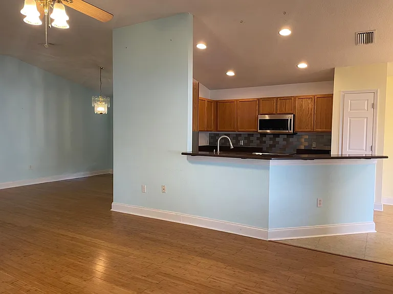 7169 Hamilton Park Blvd — Photo 9