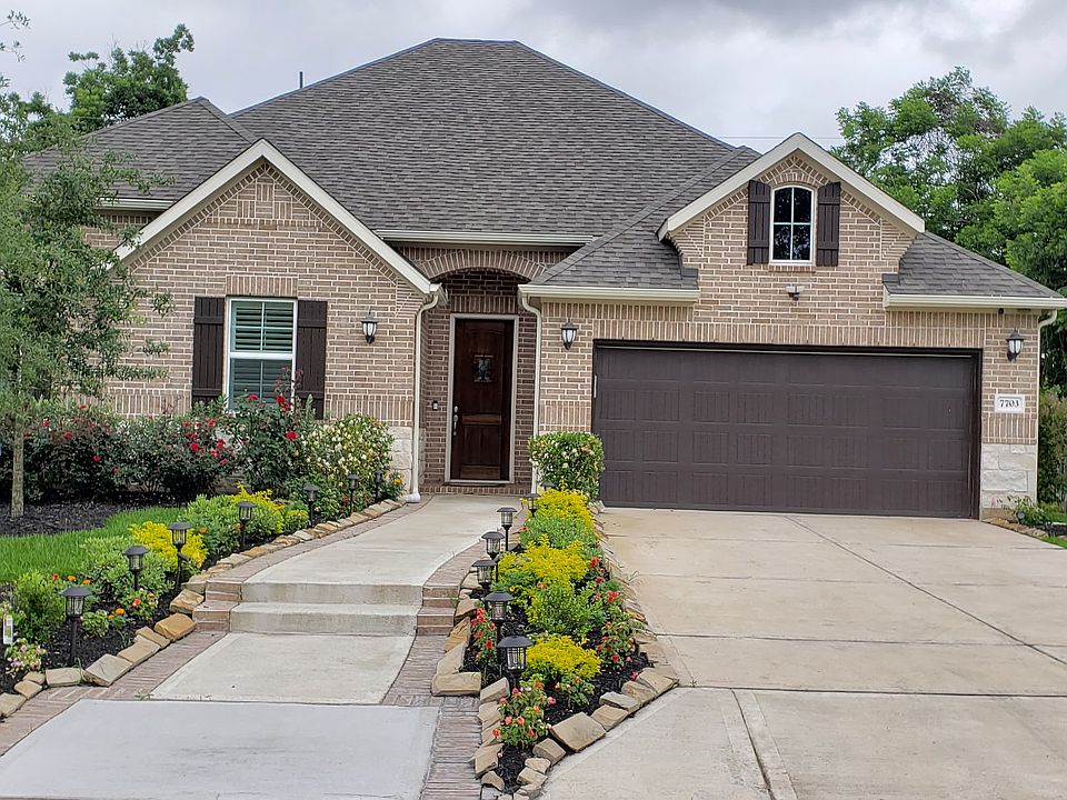 1st image of 7703 Lost Pecan Way
