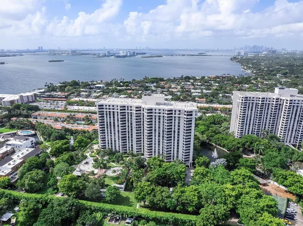 1000 Quayside Ter APT 411, Miami, FL 33138