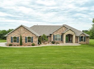 811 County Street 2978, Tuttle, OK 73089