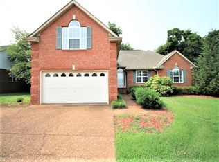 2711 Waywood Dr, Murfreesboro, TN 37128