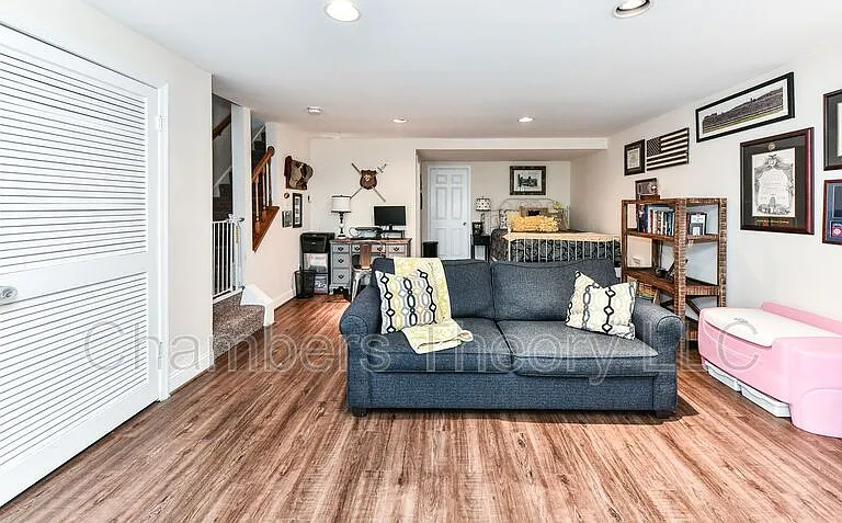 7245 Worsley Way — Photo 26