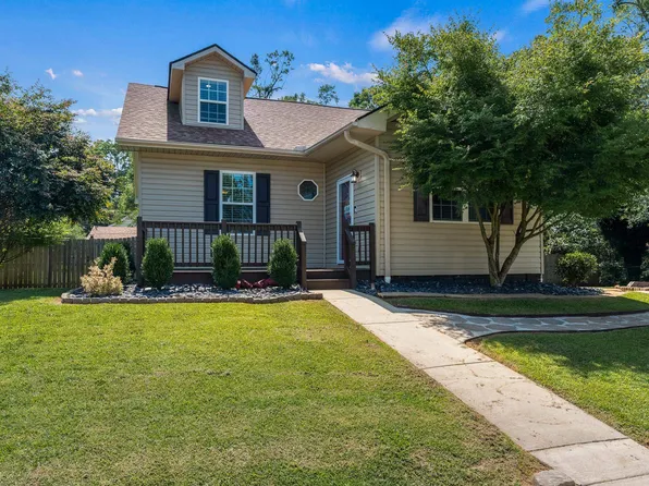 2 Upland St, Lyman, SC 29365