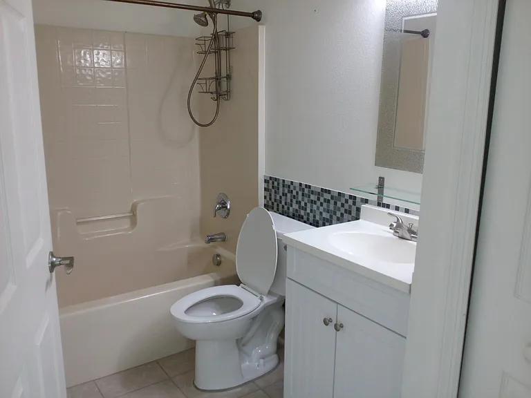 603 Fisher Ct — Photo 9