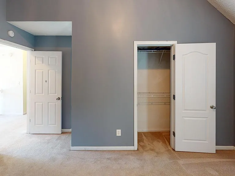 620 Blueangel Dr — Photo 9