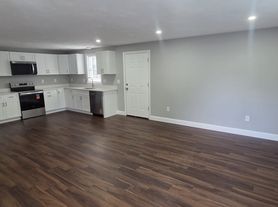 10 Sheridan St, Brockton, MA