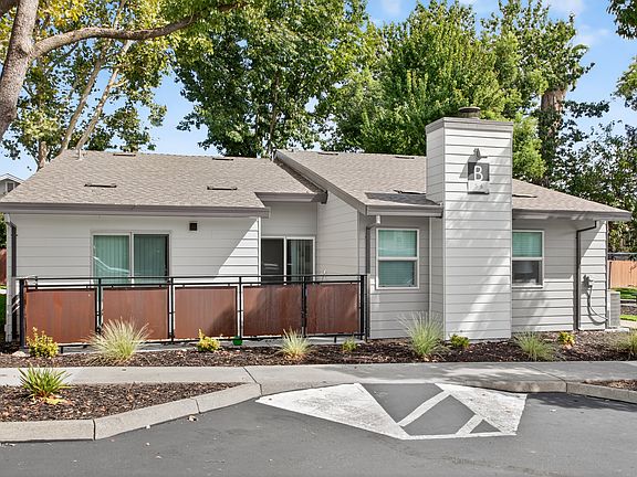2nd image of 4400 Antelope Rd #207