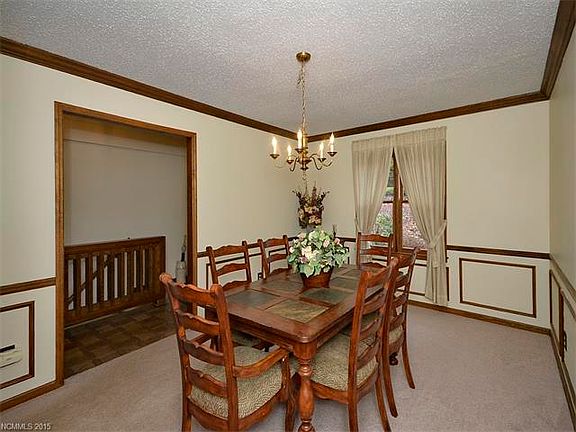 2nd image of 2 Delacy Dr