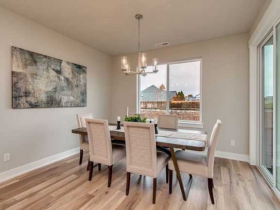 4th image of 3215 Seneca Way