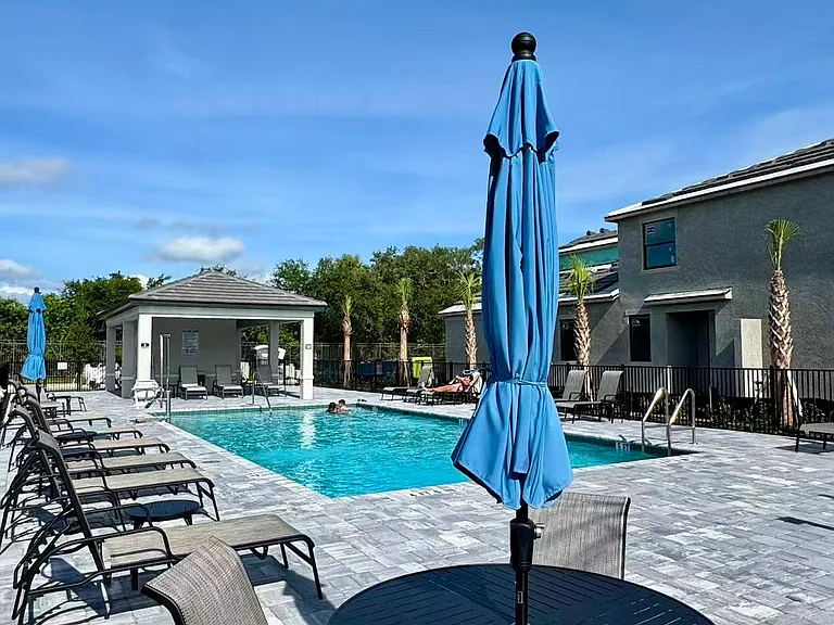 5552 Summit Pointe Cir #103 — Photo 47