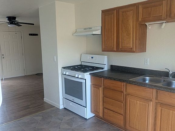4th image of 464 Smith St #Ellk464-1