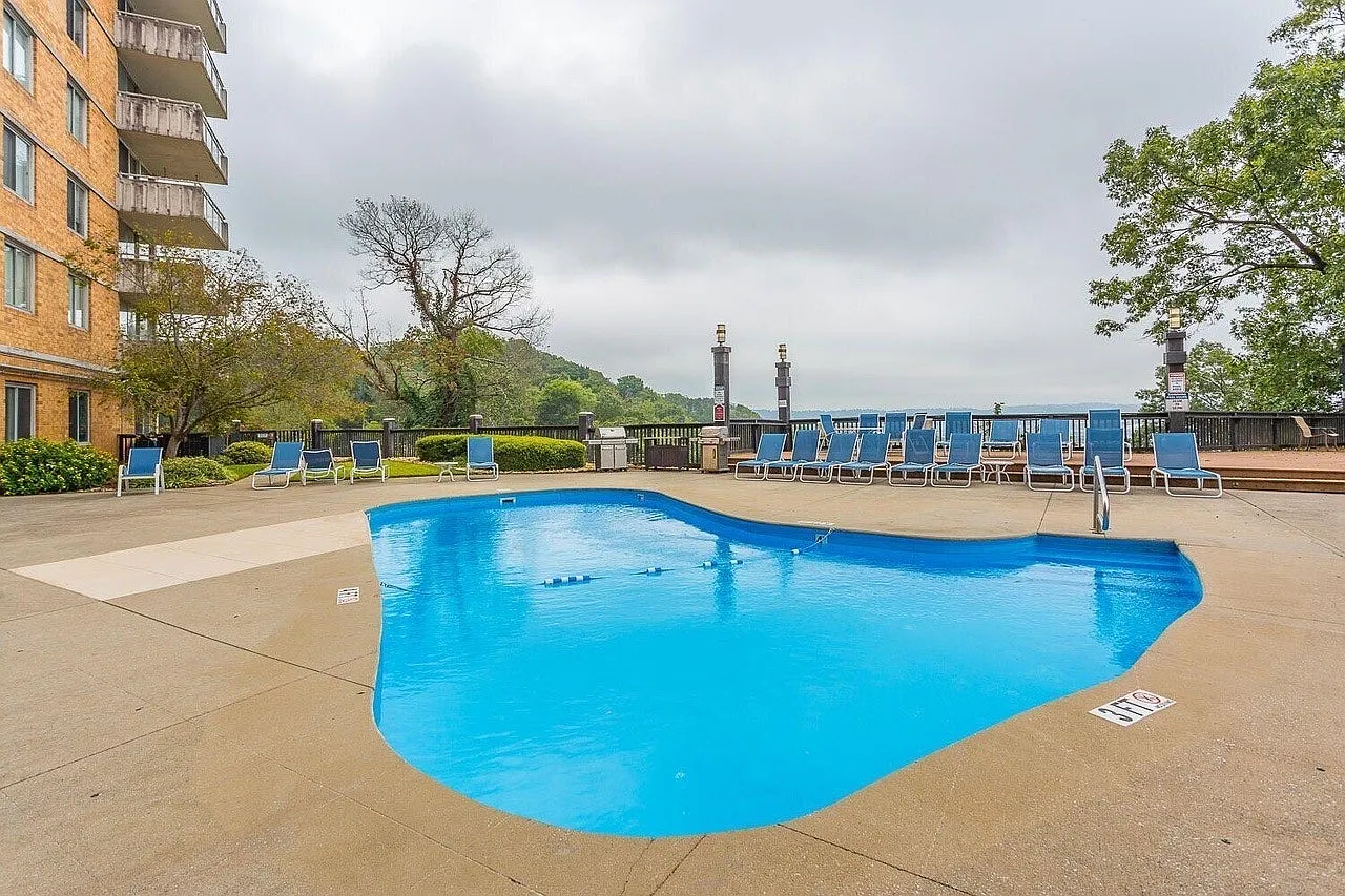 1131 Stringers Ridge Road, Unit 3C — Photo 4