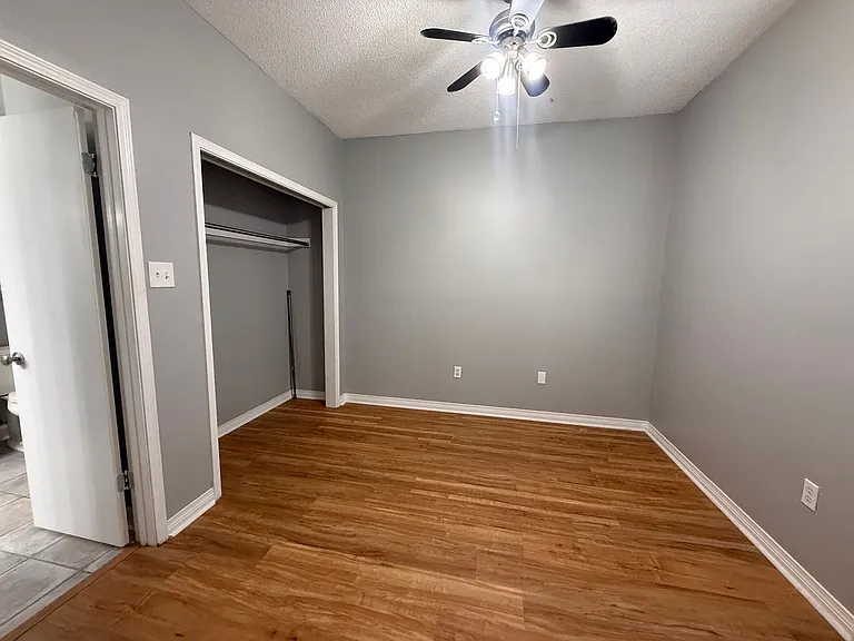 5131 Butter Creek Ln — Photo 5