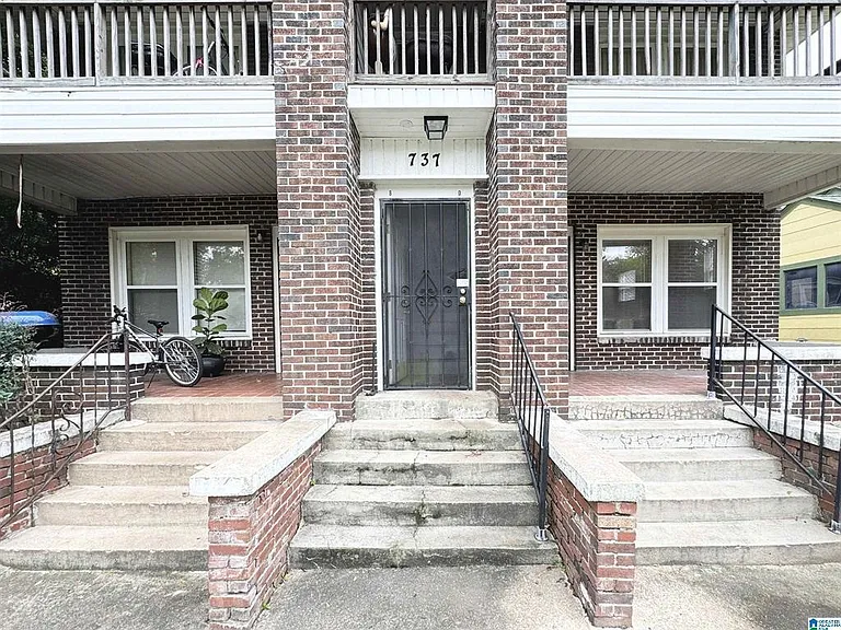 737 40th Pl #A-1 — Photo 35