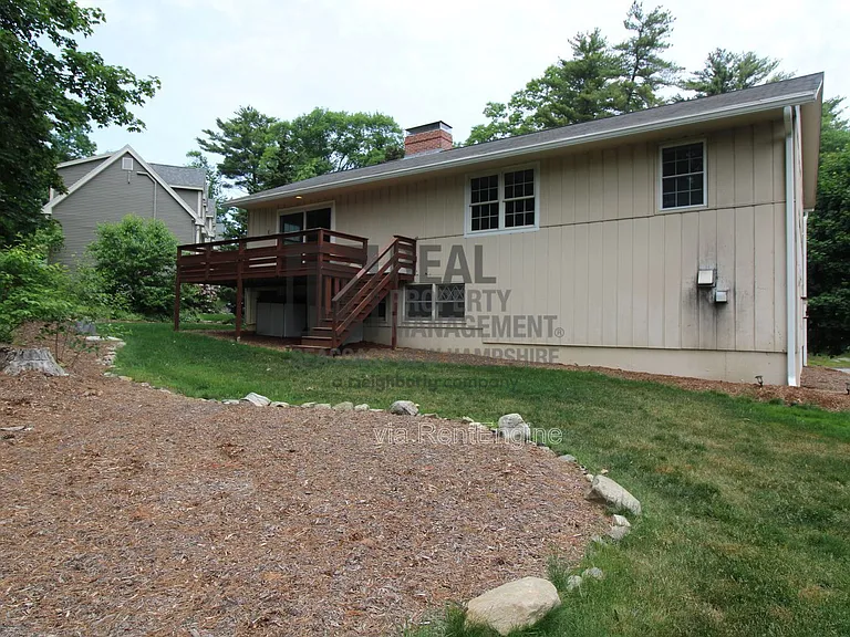 4 Nixon Park — Photo 29
