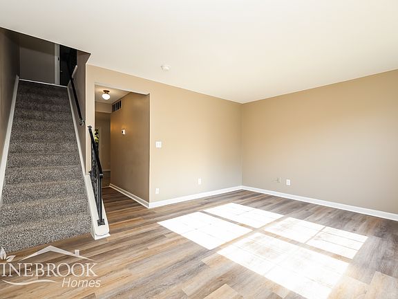 4th image of 8289 Mount Carmel St