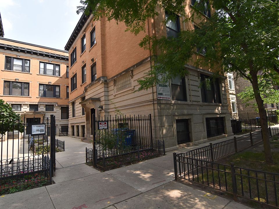 1st image of 710-716 W Buckingham Pl #714-1E