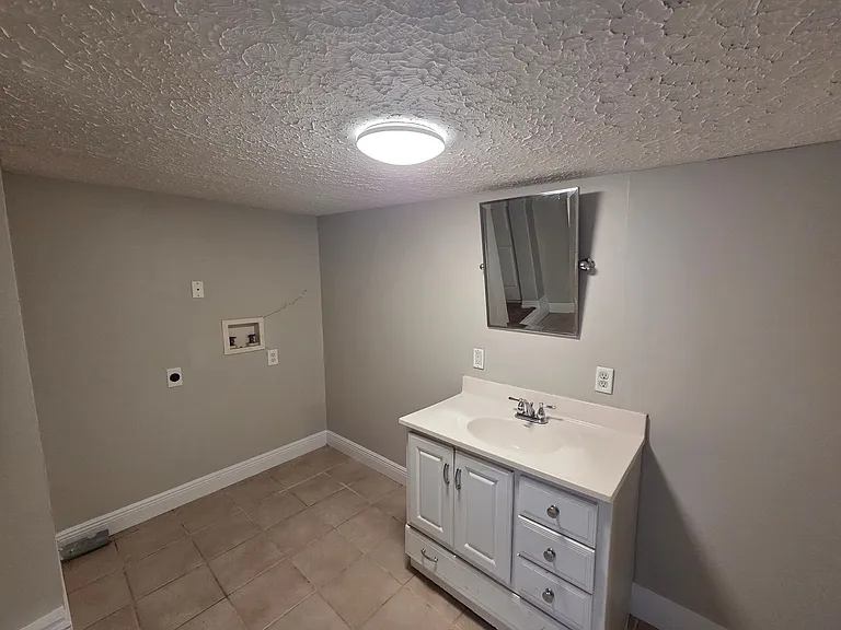 1525 Oak Ave — Photo 11