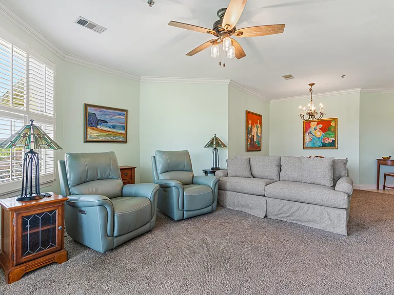 565 Rarity Bay Pkwy #206 — Photo 5
