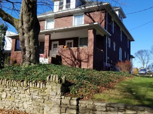 212 Palliser St, Johnstown, PA 15905