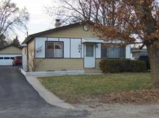 304 Forest Ave, Mundelein, IL 60060