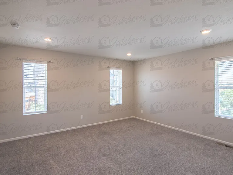 10294 E 59th Ave — Photo 21
