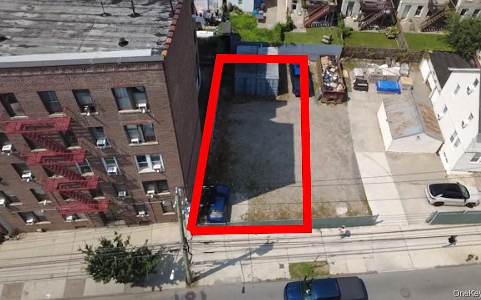 1st image of 127 E 233rd Street