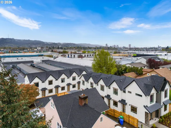 5183 SE 28th Ave #8, Portland, OR 97202