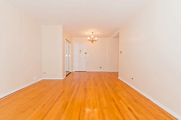 Sold by Luxor Homes & Investment Realty | media 21