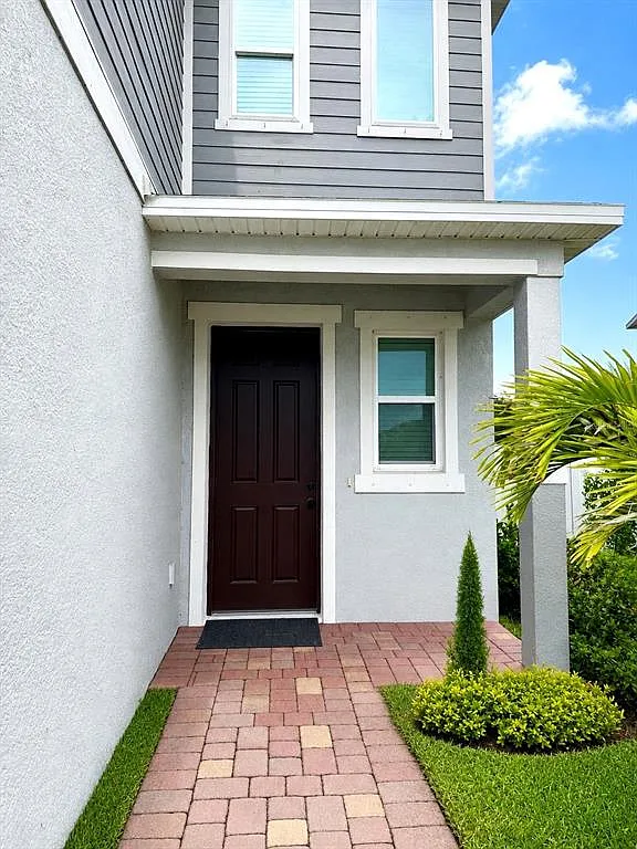 3 bed, 2.5 bath, 1908 sqft, $2,900 — Photo 2