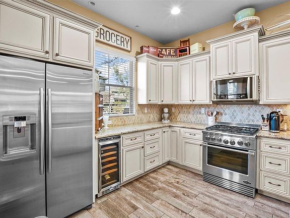 5th image of 7342 Orchard Cir