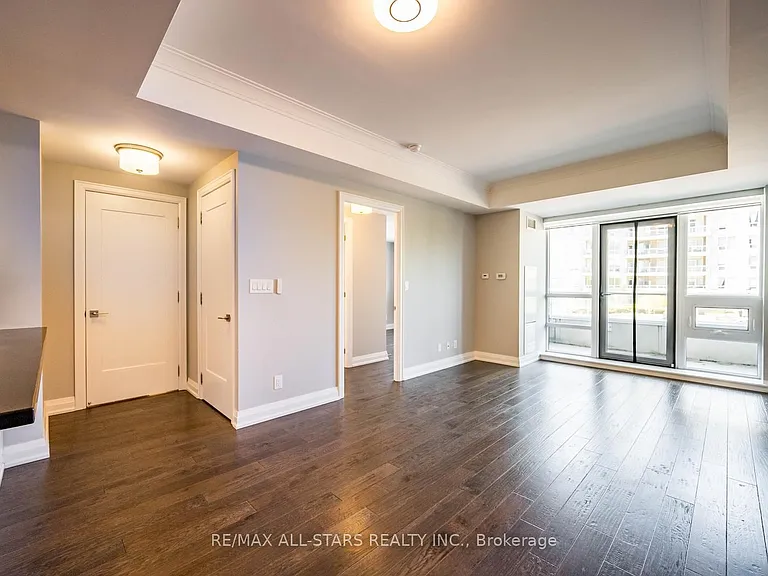 15 Stollery Pond Cres #305 — Photo 12