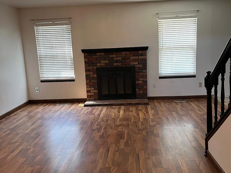 12 Shepherd Knoll Ct — Photo 2