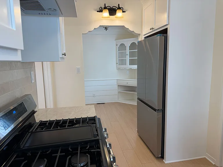 617 W Glenoaks Blvd #617 — Photo 9