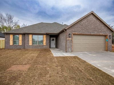 2051 Larry Ln, Bentonville, AR, 72713