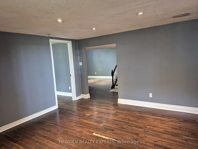 512 Bloor St E #BASEMENT — Photo 10