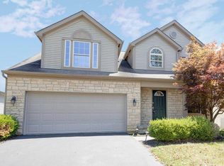 9256 Prestwick Green Dr, Columbus, OH 43240