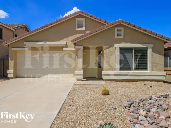 1742 E Leslie Ave, San Tan Valley, AZ 85140