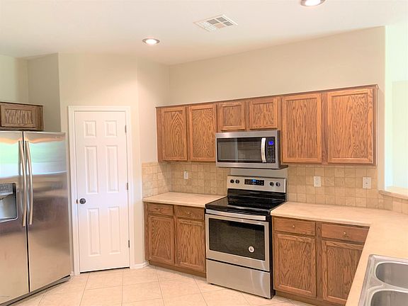 4th image of 14064 N 156th Ln