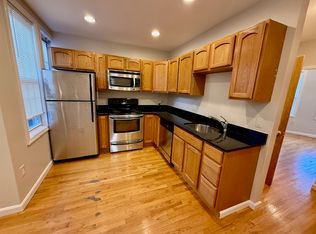 13 Snow Hill St #3, Boston, MA 02113