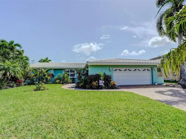11 Palmview Blvd, Fort Myers Beach, FL 33931