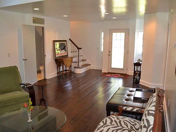 4th image of 2226 LAUREL GROVE Lane