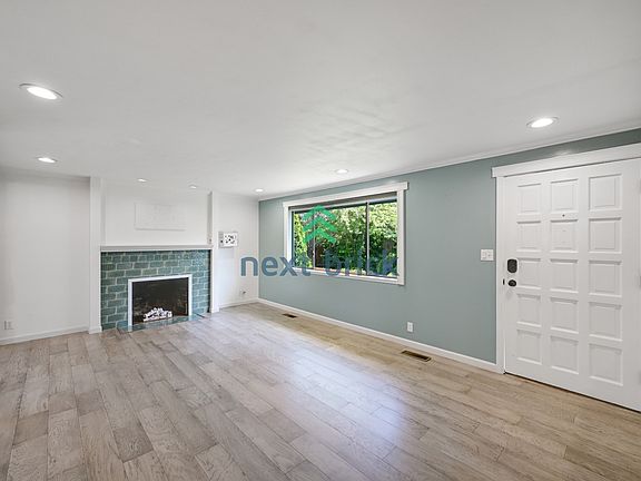 3rd image of 9205 220th St SW