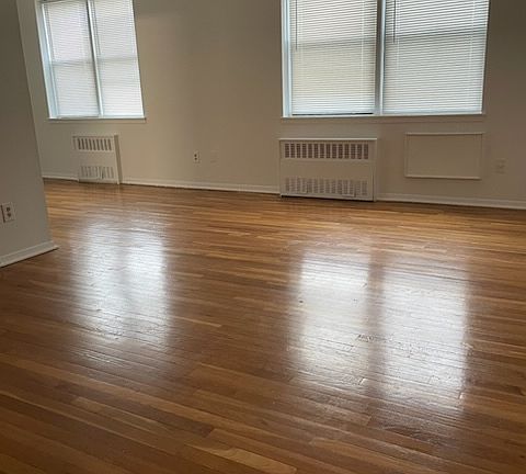 3rd image of 55 Charter Cir #1