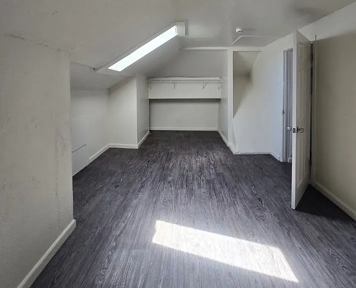 1332 N St — Photo 10