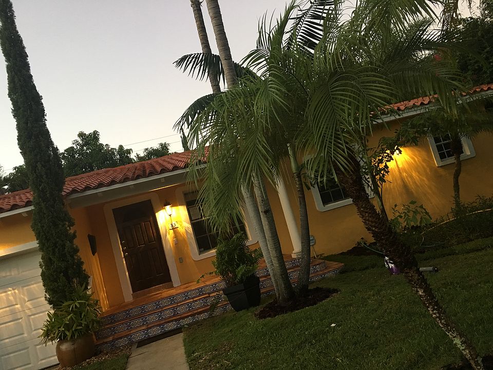 1st image of 33 Malaga Ave
