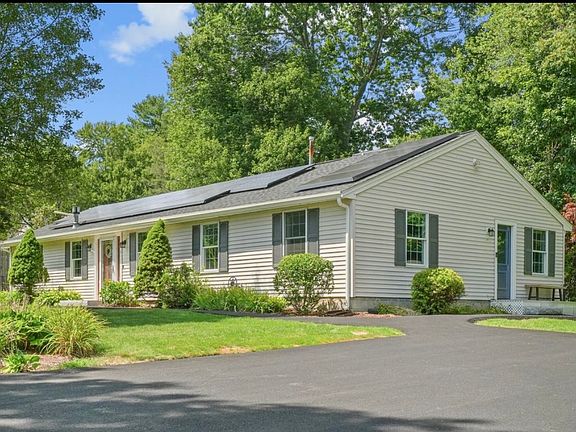 2nd image of 4 Ratner Rd