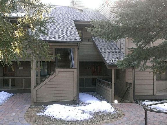2nd image of 4047 Bluff Condo Dr