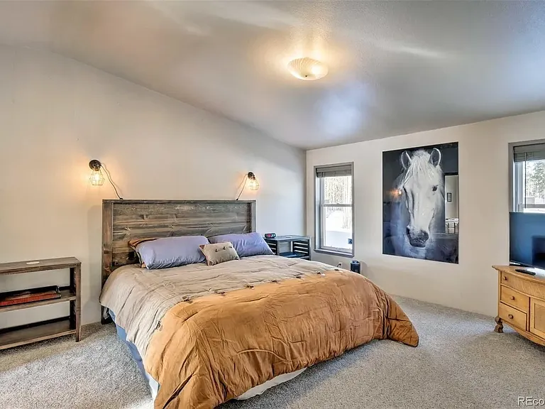 443 Vine Rd — Photo 14