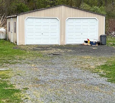 5th image of 37 Erhardt Rd